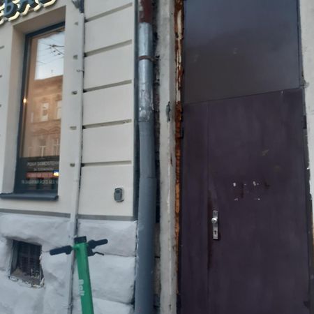 Квартира На Кулиша 41 リヴィウ エクステリア 写真